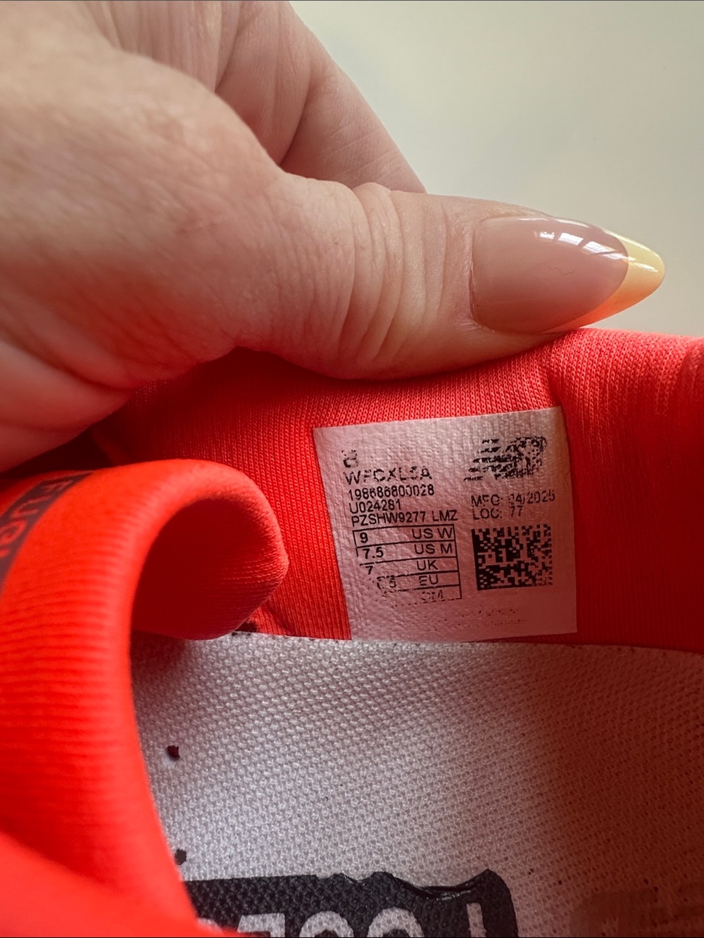 New Balance Womens Neon Coral/Gray FuelCell Running Shoes - Picture 2 of 4